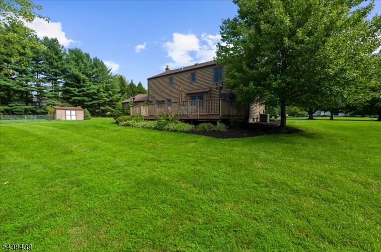 Property listing MLS 4048491 photo 33