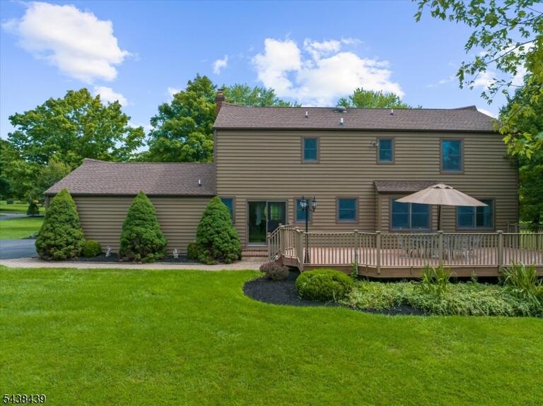 Property listing MLS 4048491 photo 34