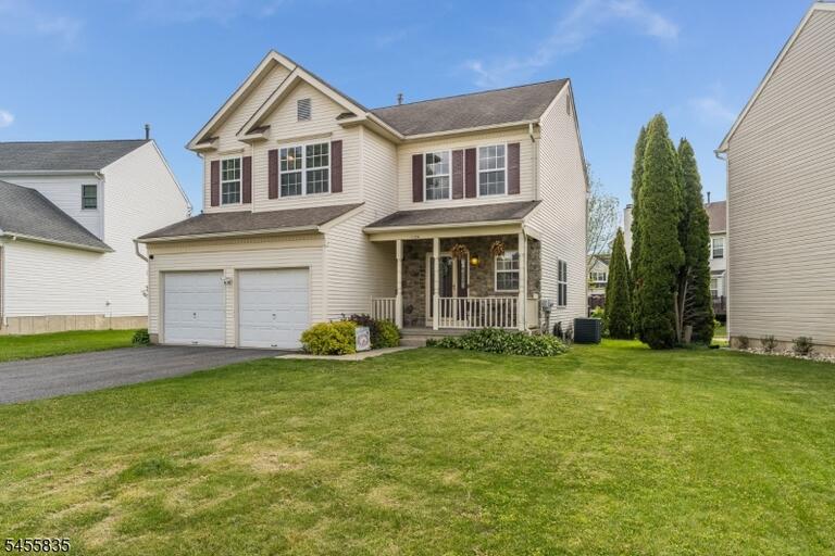 Property listing MLS 4048558 photo 1