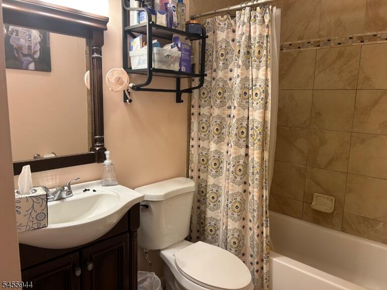Property listing MLS 4048698 photo 10