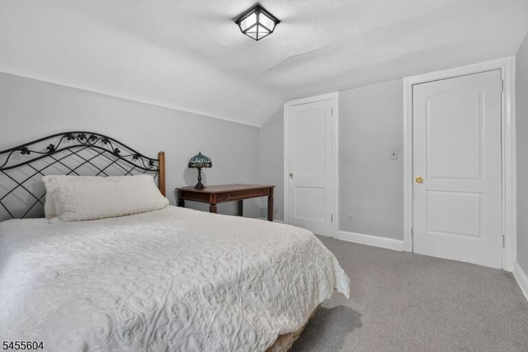 Property listing MLS 4048796 photo 18