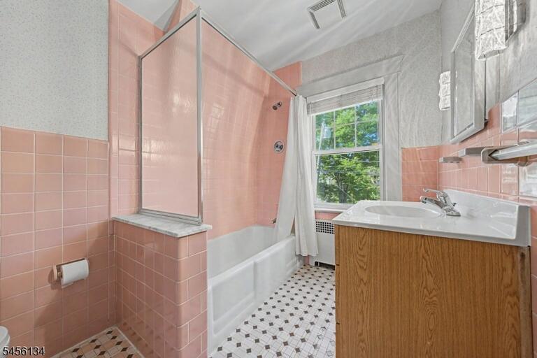 Property listing MLS 4048809 photo 39