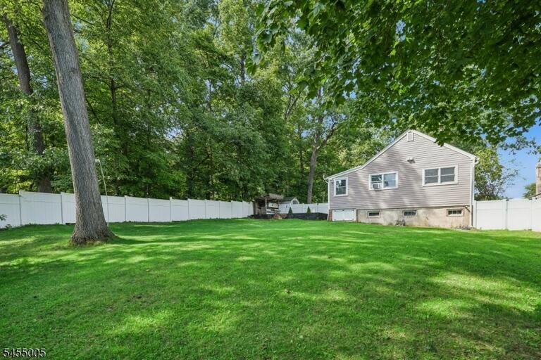 Property listing MLS 4048821 photo 39