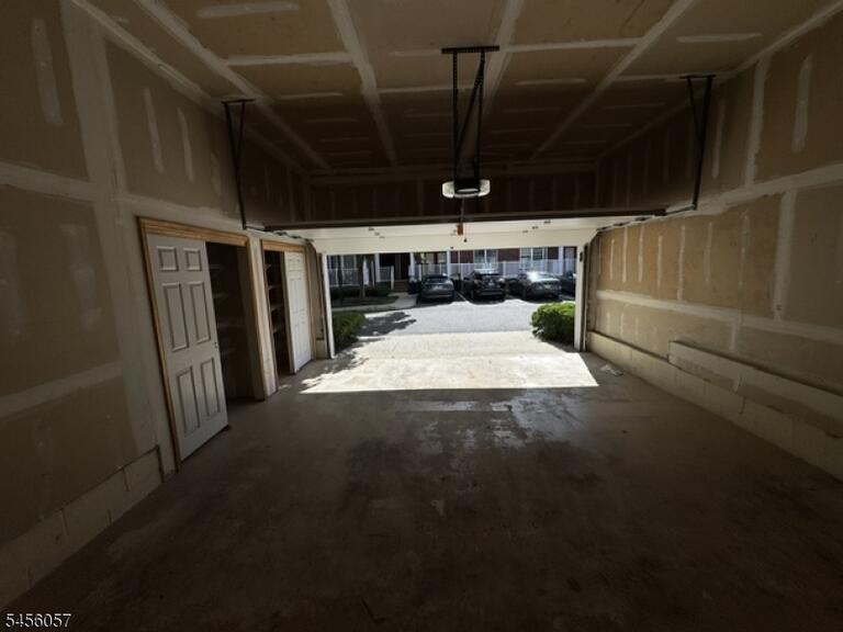 Property listing MLS 4048826 photo 12