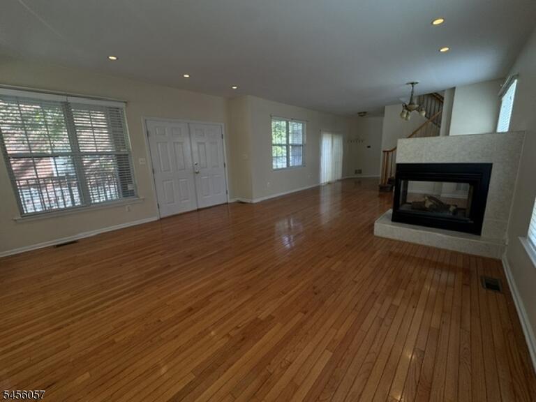 Property listing MLS 4048826 photo 17