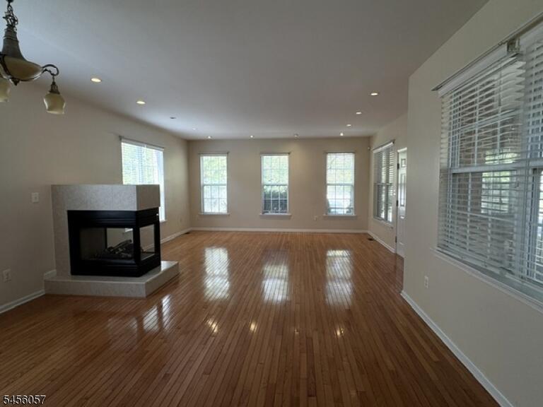 Property listing MLS 4048826 photo 6