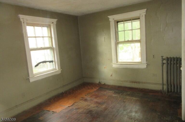 Property listing MLS 4048928 photo 10