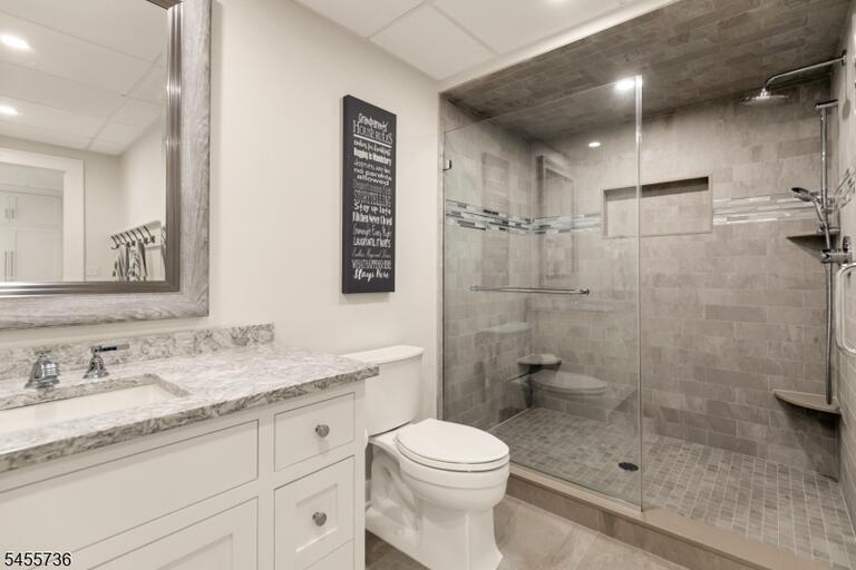 Property listing MLS 4048949 photo 36