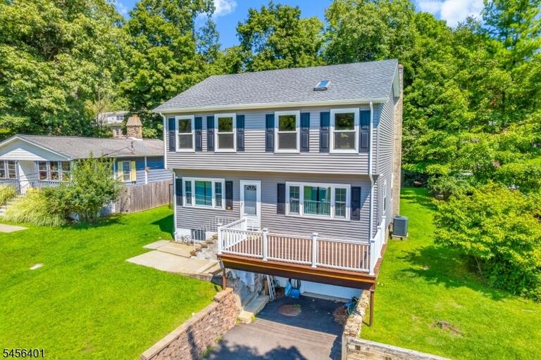 Property listing MLS 4049000 photo 21