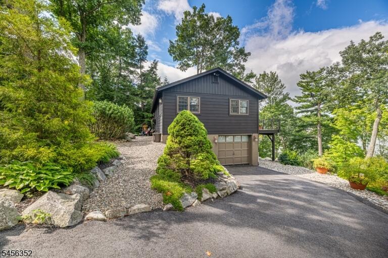 Property listing MLS 4049001 photo 6