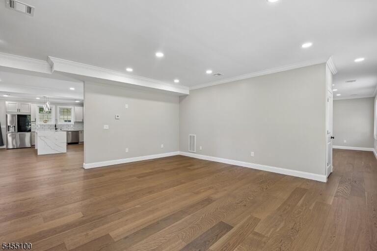 Property listing MLS 4049014 photo 8