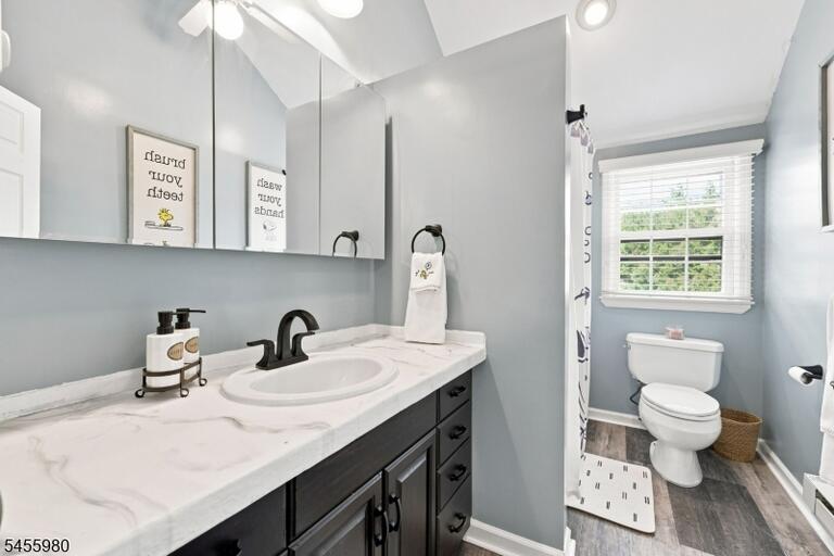 Property listing MLS 4049032 photo 34