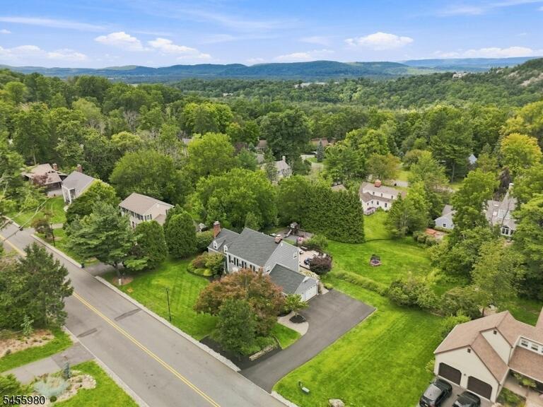 Property listing MLS 4049032 photo 5
