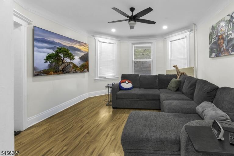 Property listing MLS 4049062 photo 16