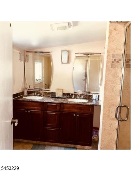 Property listing MLS 4049081 photo 11