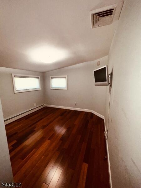 Property listing MLS 4049081 photo 9