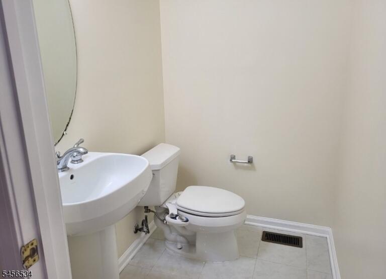 Property listing MLS 4049166 photo 10