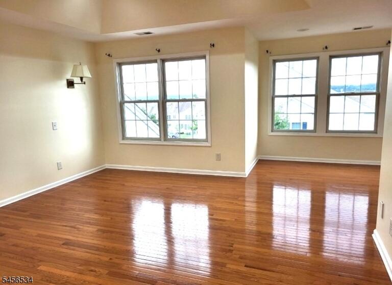 Property listing MLS 4049166 photo 14