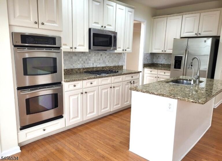 Property listing MLS 4049166 photo 5