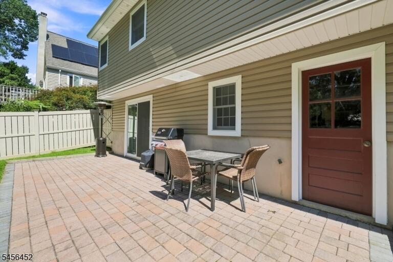 Property listing MLS 4049169 photo 30