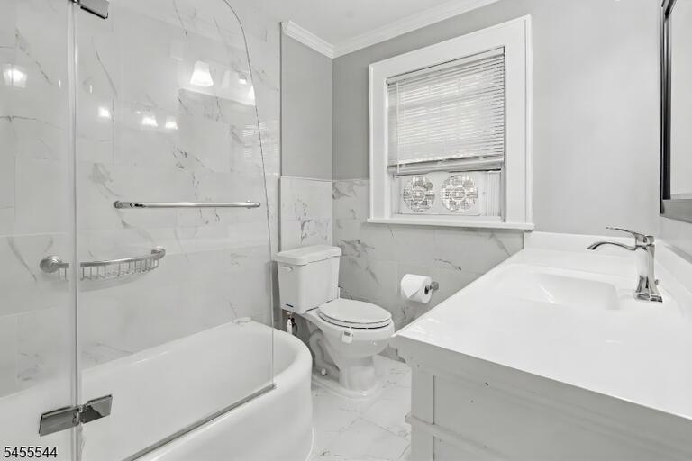 Property listing MLS 4049176 photo 30