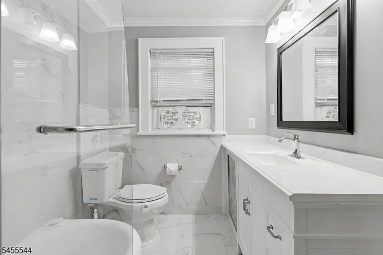 Property listing MLS 4049176 photo 31