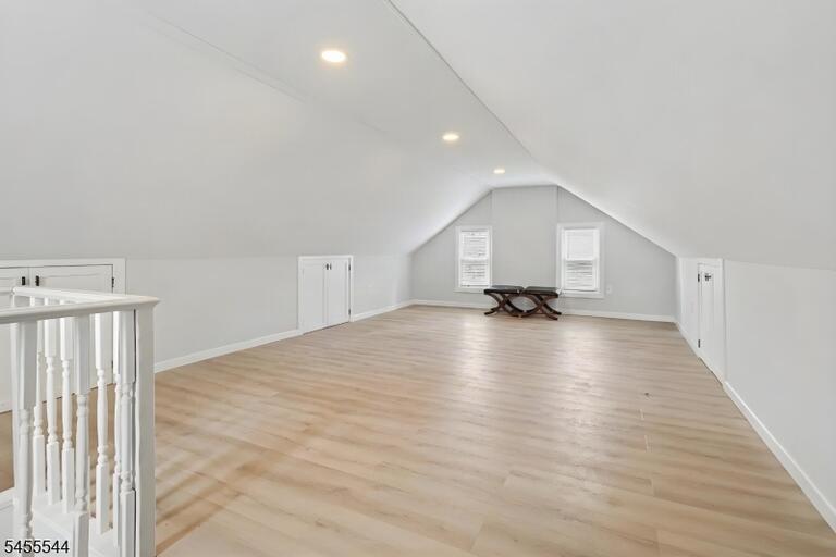 Property listing MLS 4049176 photo 34