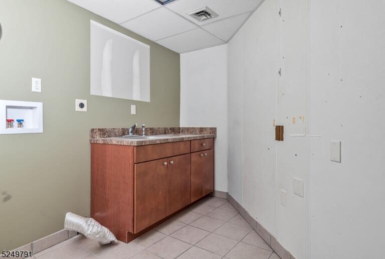 Property listing MLS 4049181 photo 12