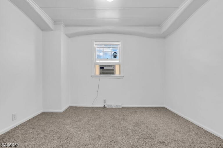 Property listing MLS 4049197 photo 17