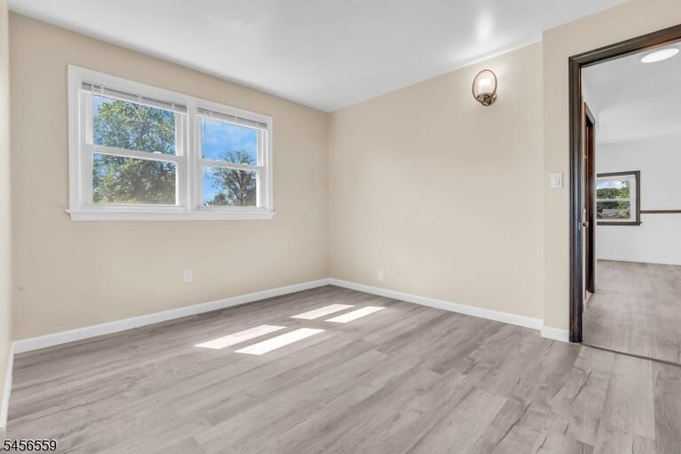 Property listing MLS 4049197 photo 36