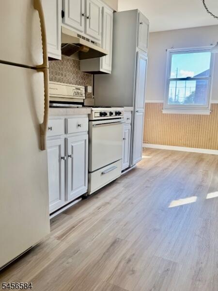 Property listing MLS 4049201 photo 2