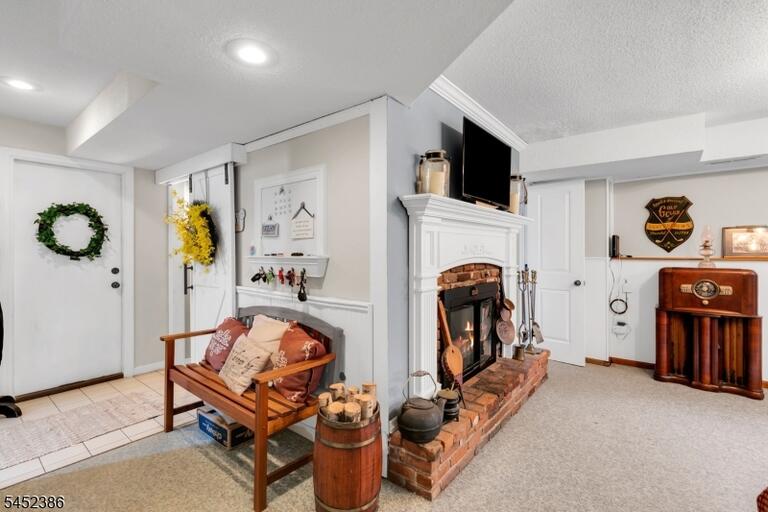 Property listing MLS 4049230 photo 29