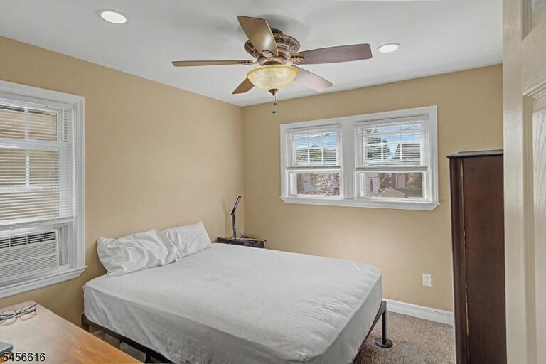 Property listing MLS 4049234 photo 21