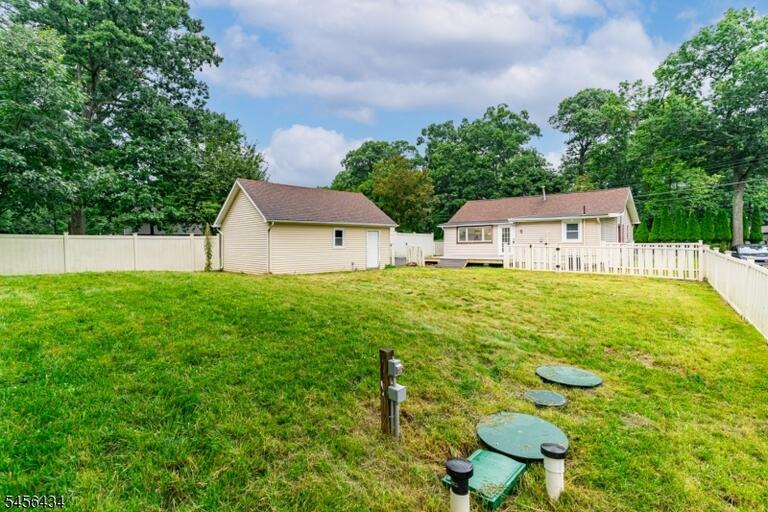 Property listing MLS 4049235 photo 32