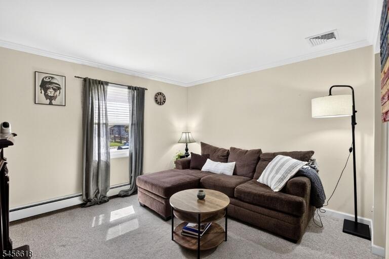 Property listing MLS 4049239 photo 7