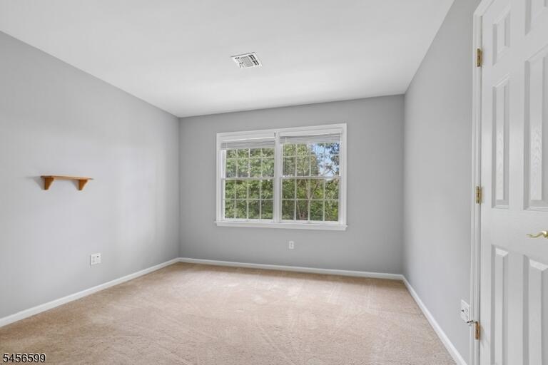 Property listing MLS 4049243 photo 37