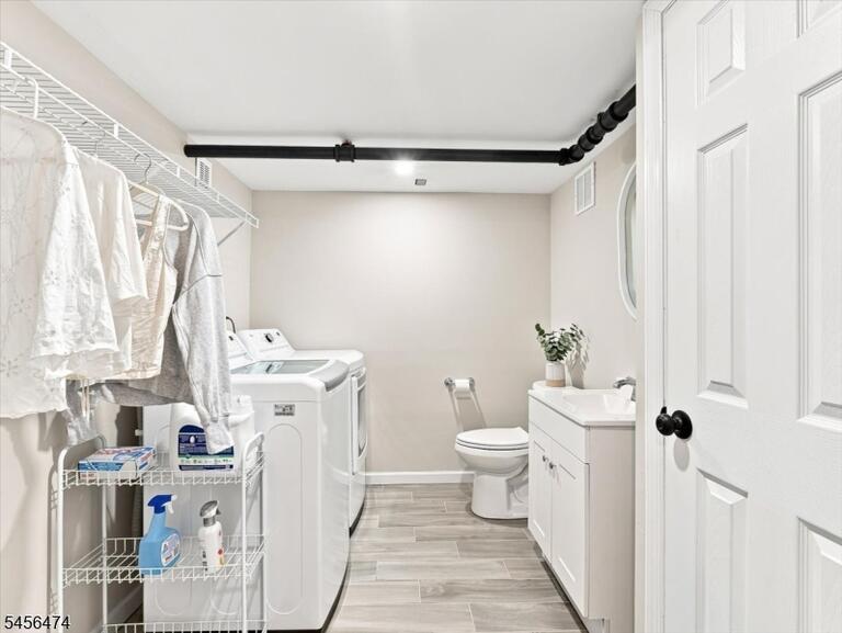 Property listing MLS 4049246 photo 34