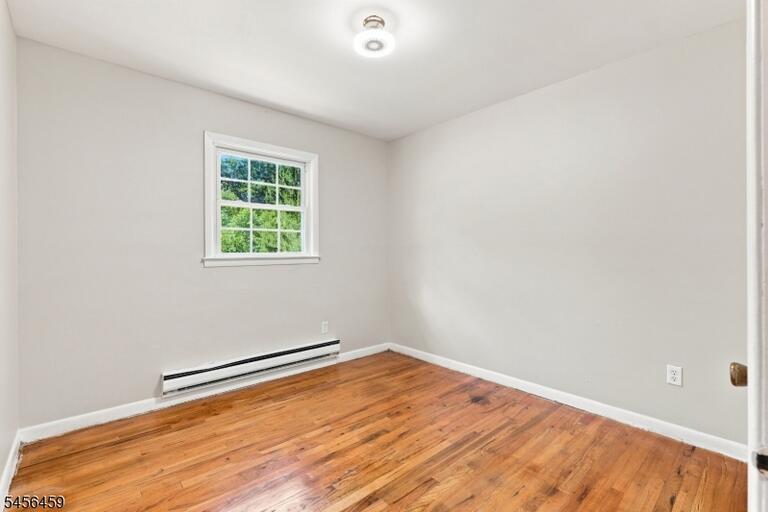 Property listing MLS 4049254 photo 19