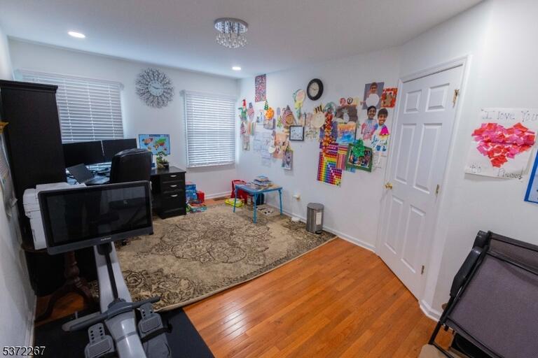 Property listing MLS 4049270 photo 14