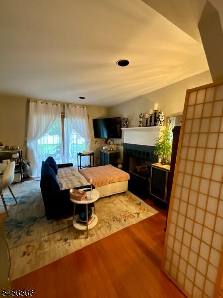 Property listing MLS 4049281 photo 21