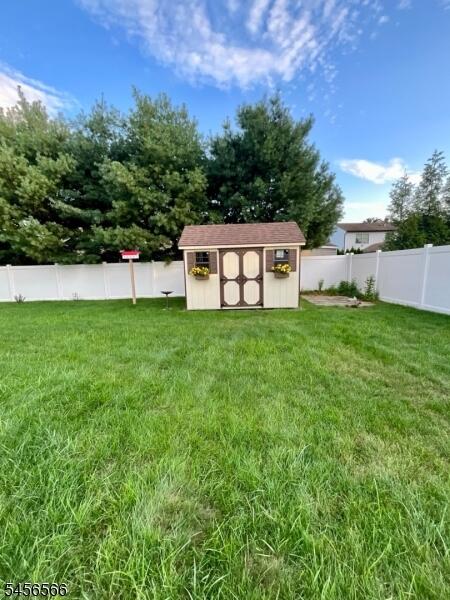 Property listing MLS 4049281 photo 25