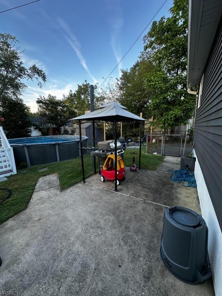 Property listing MLS 4049282 photo 19