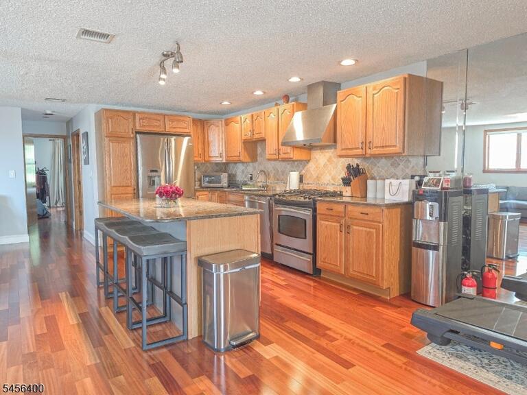 Property listing MLS 4049303 photo 13