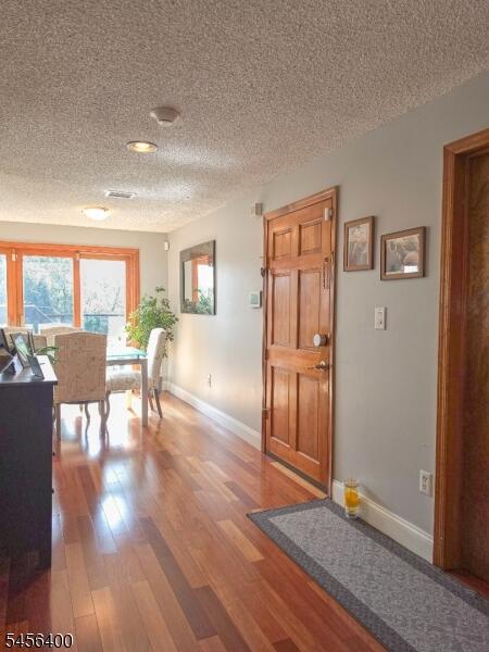 Property listing MLS 4049303 photo 3