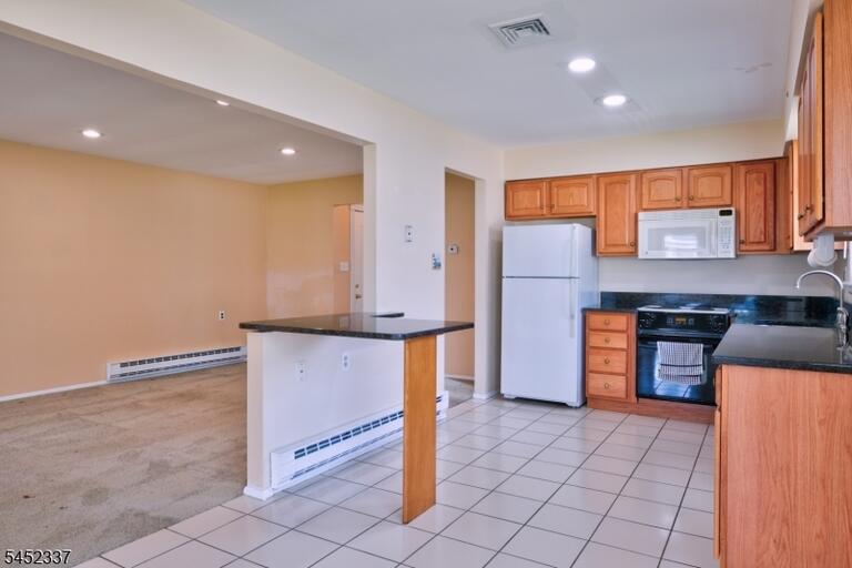 Property listing MLS 4049390 photo 9