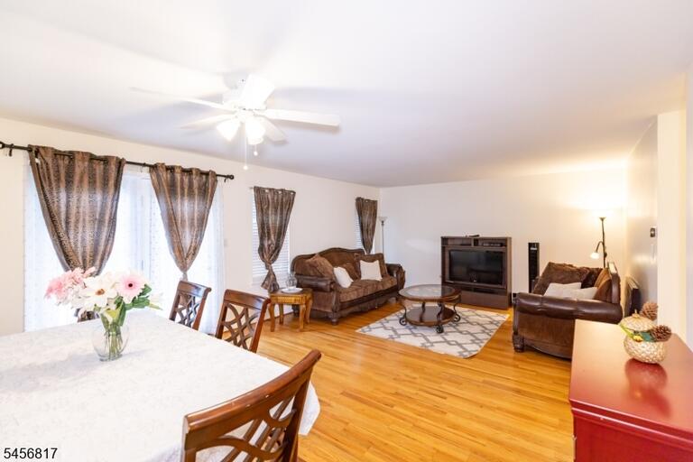 Property listing MLS 4049399 photo 12