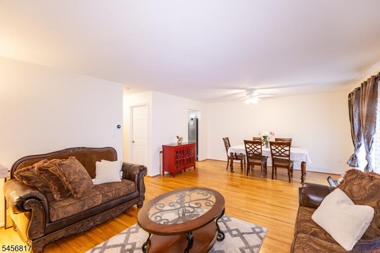 Property listing MLS 4049399 photo 9