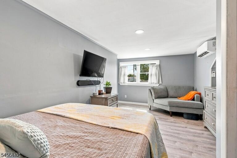 Property listing MLS 4049400 photo 20