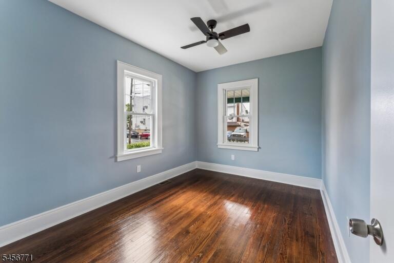 Property listing MLS 4049424 photo 12