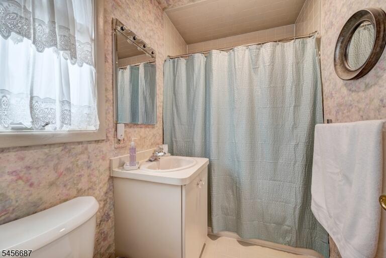 Property listing MLS 4049432 photo 11